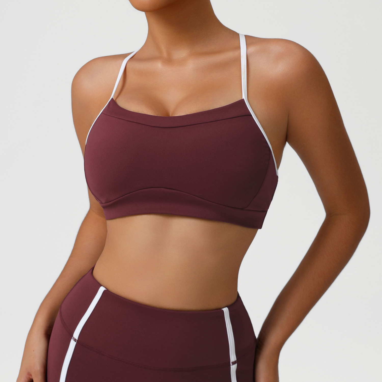 ชุดชั้นในกีฬาเนื้อนุ่มยืดหยุ่น - Crop Top Crochet บทวิจารณ์และราคา